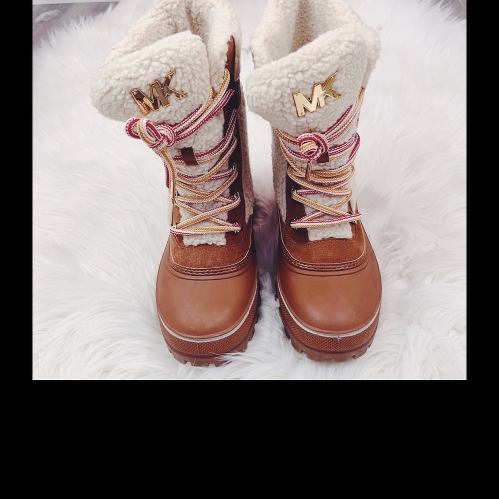 Michael Kors Ozzie Media Boots ✨bran new✨Snow Boots - Picture 5 of 7